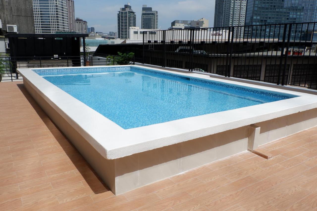 Hotel The Charter House Makati City Exterior foto